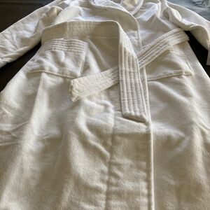 Auden terry cloth robe
